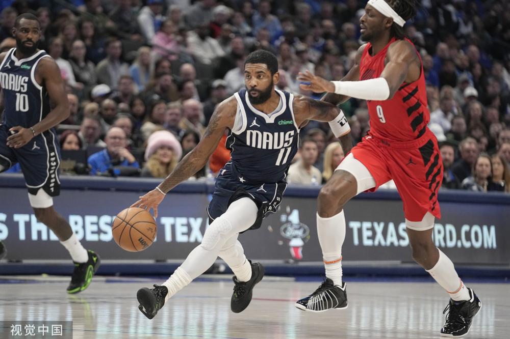 德此前的两 德此前的两