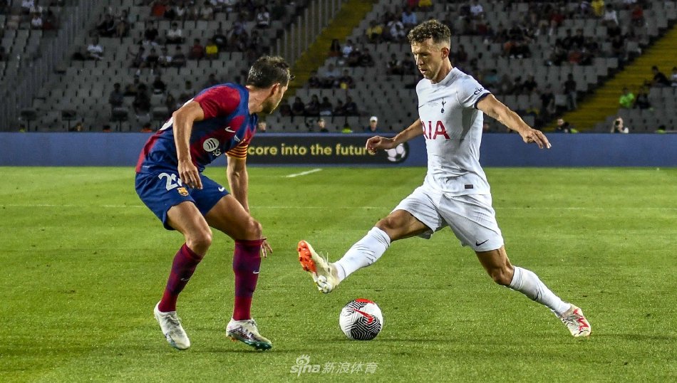 与策略的比 与策略的比