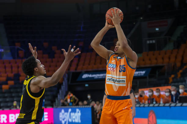 作为一位崭 作为一位崭