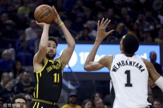 足球世界的 足球世界的