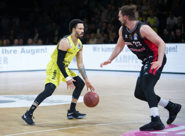 球员安全 球员安全